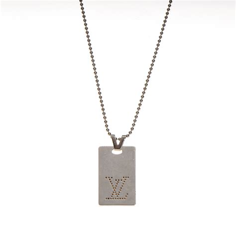 LOUIS VUITTON Sterling Silver LV Dog Tag .